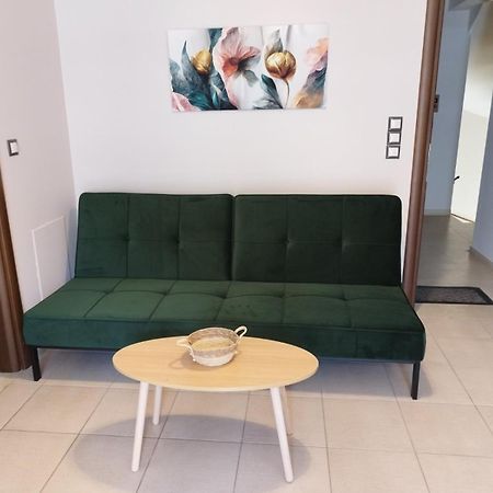 Maria'S Rose Garden Apartment Лефкада Екстериор снимка
