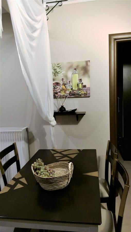 Maria'S Rose Garden Apartment Лефкада Екстериор снимка